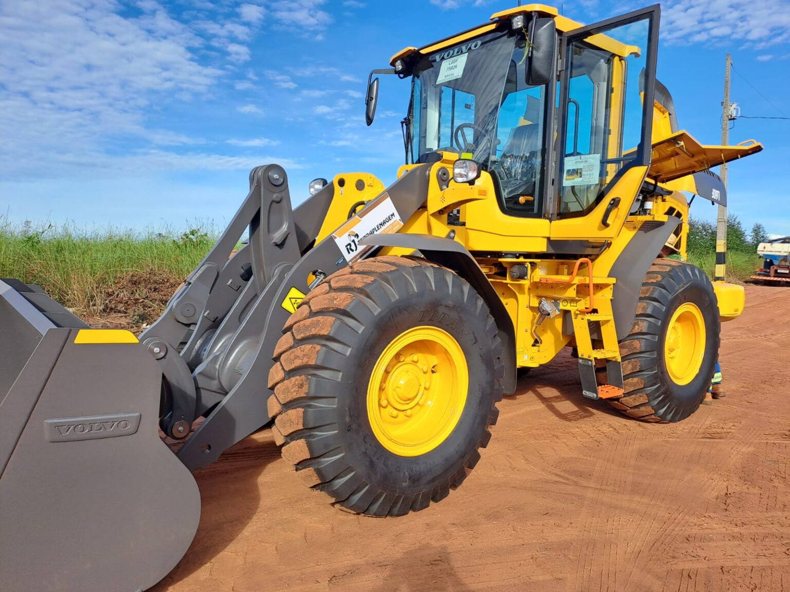 WhatsApp Image 2024-10-23 at 14.33.16